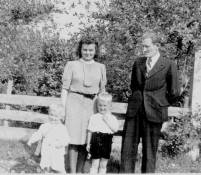 Pampuch, Hans, Helene u. Kinder 1947